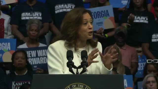 Confused Kamala green screen