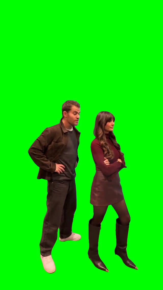 Help me strech green screen