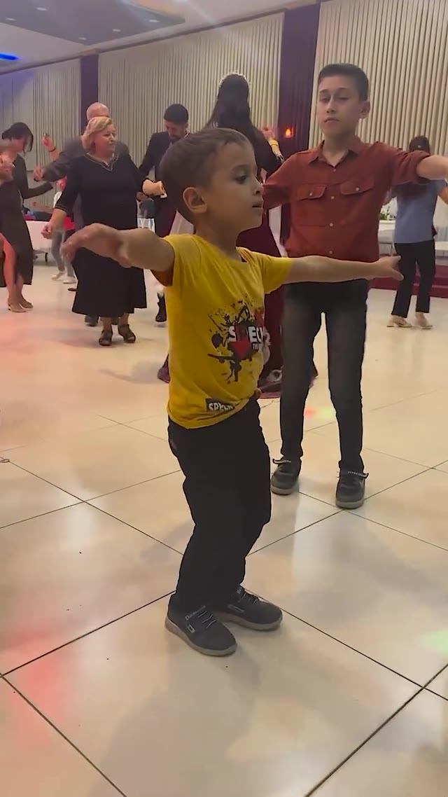 Jimmy Dancing green screen