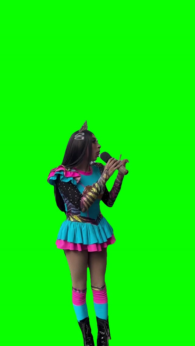 Lady speaking Gibberish GreenScreen green screen