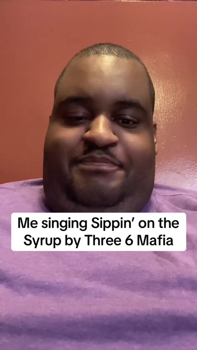 Marc singing sippin green screen