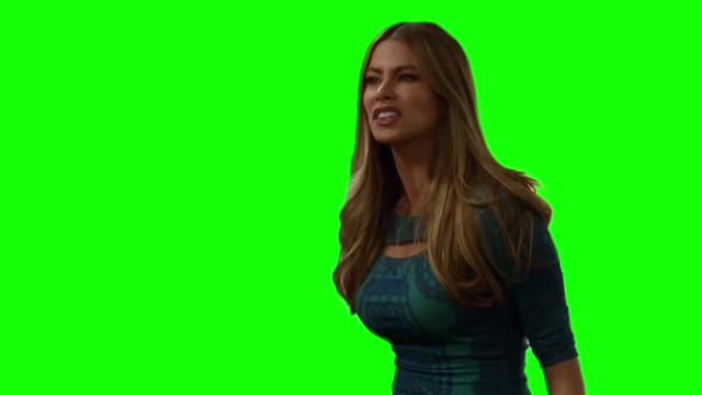 Modern Family Sofia Vergara do you know how smart I am in spanish green screen