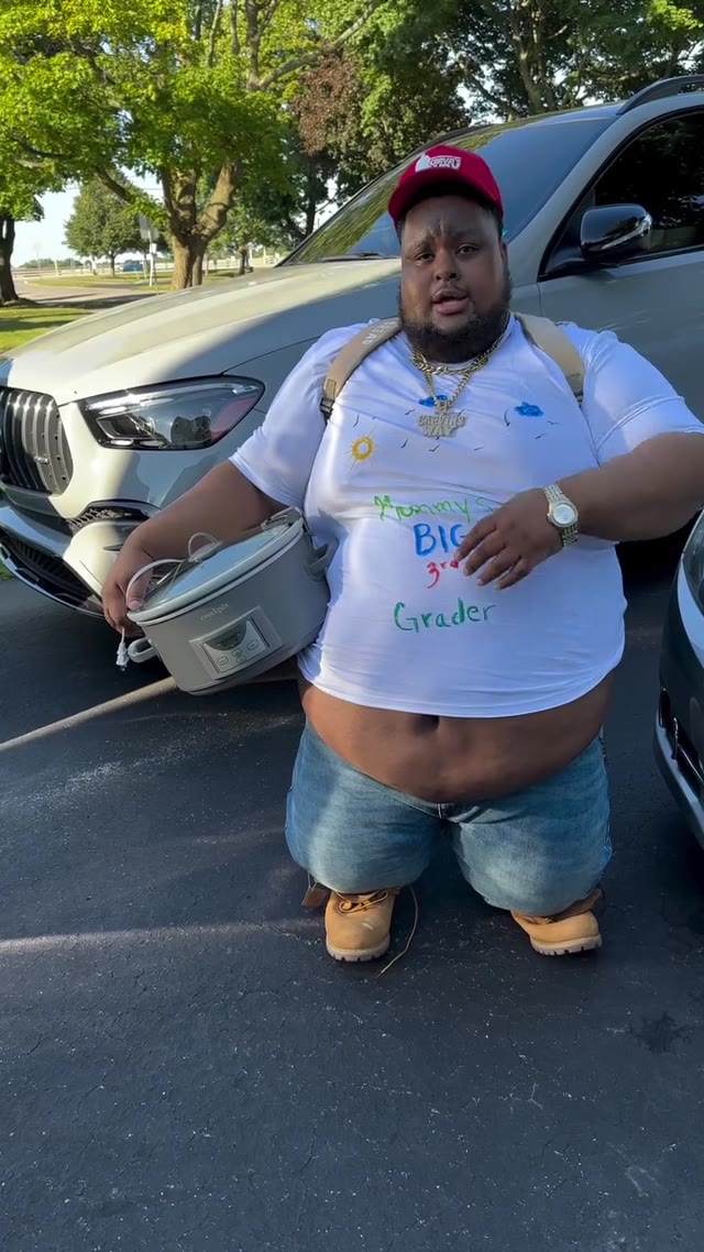 Mommys big 3rd grader green screen