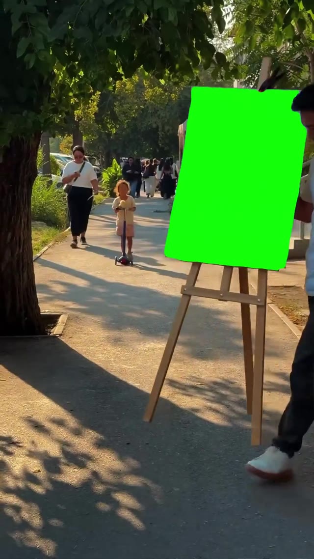 Painting reveal green screen