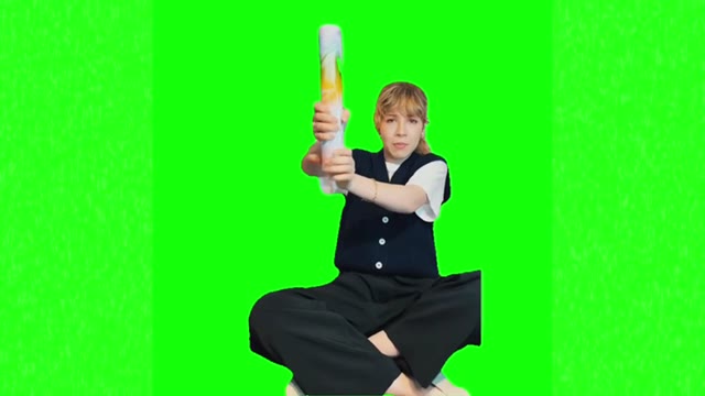 Party pooper green screen