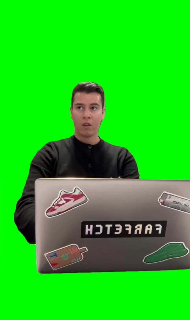 Slapping green screen
