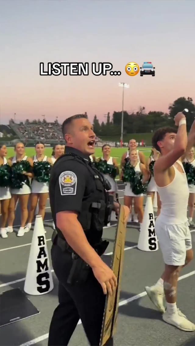 upload 1 green screen